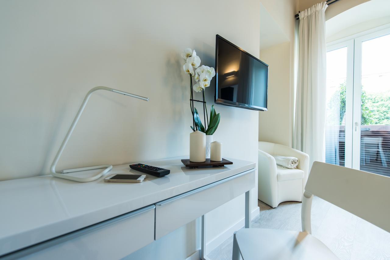 Luxuryenne Hotel Cagliari Exterior foto