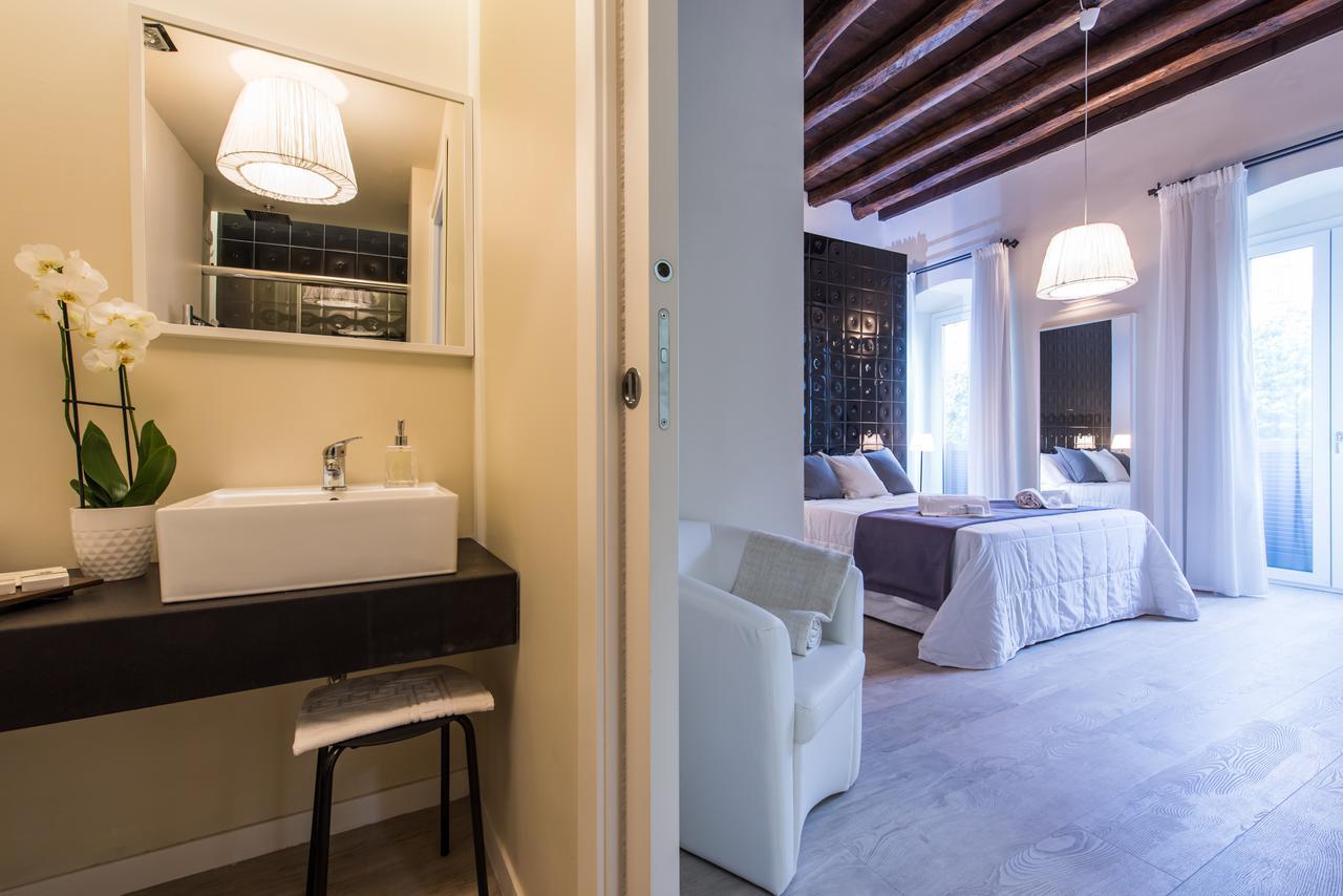 Luxuryenne Hotel Cagliari Exterior foto